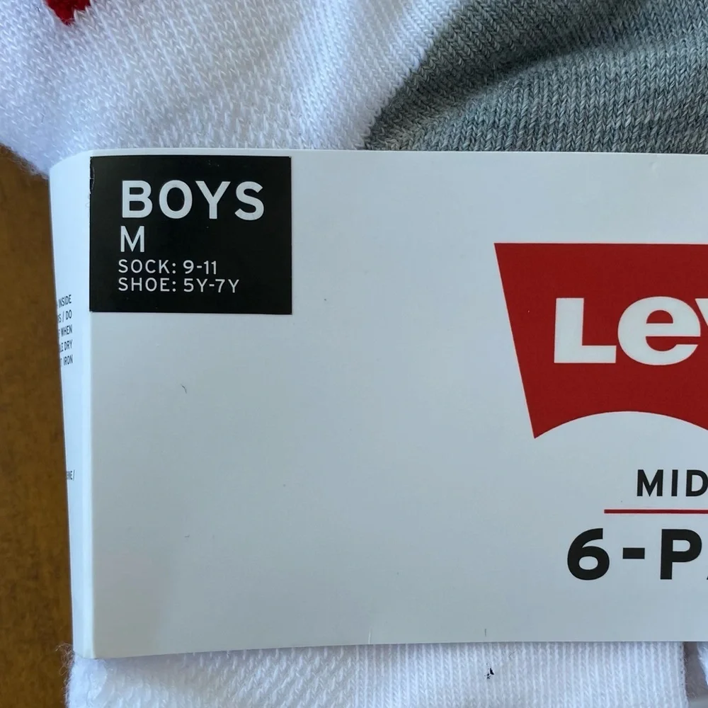 NWT Levi's Boys Mid Cut Socks 6-Pack - White and Gray - M (5Y-7Y)